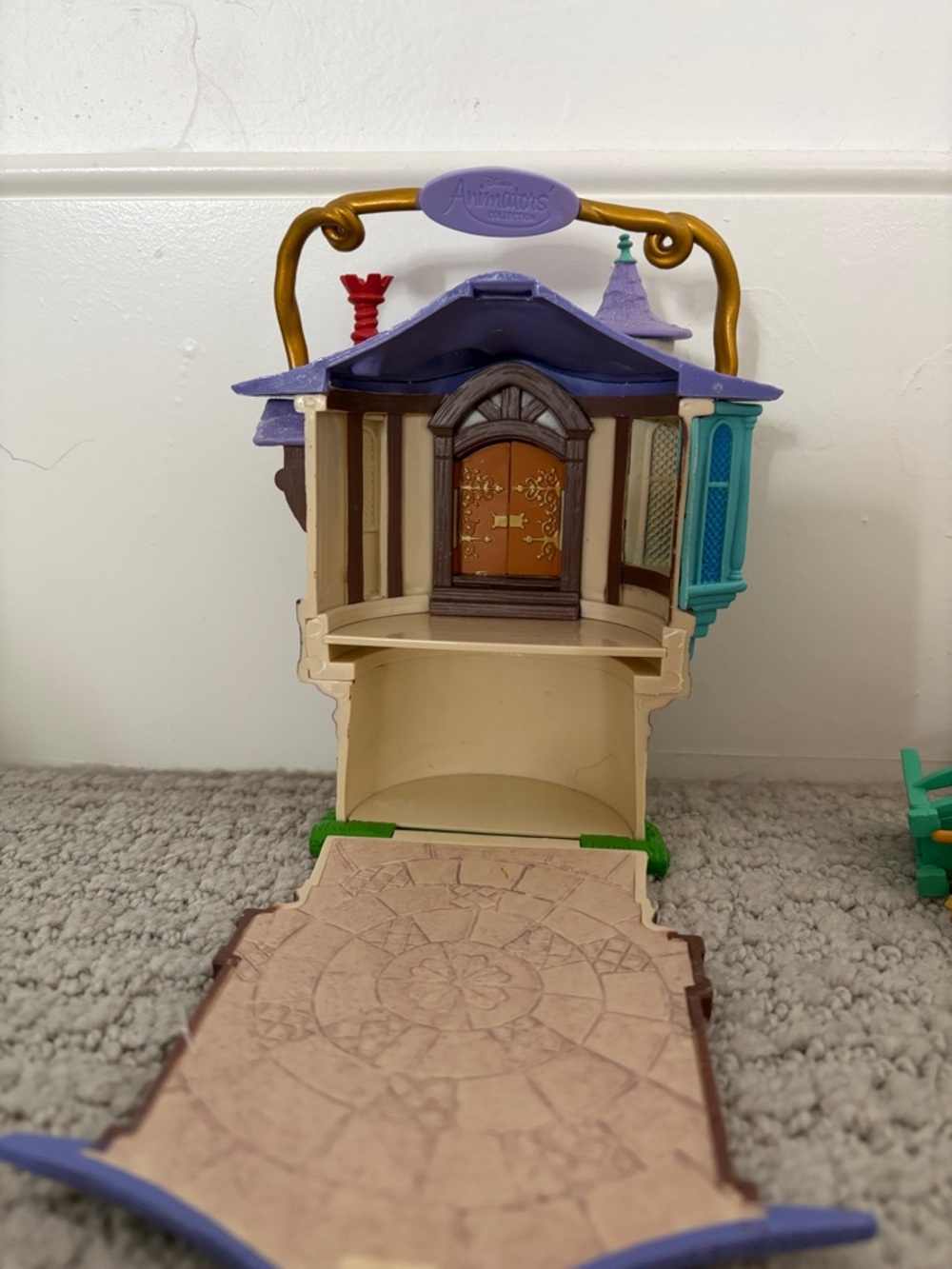 Disney Animators Collection Littles- Bell Cottage, Rapunzel Tower, Tinker Bell - Picture 5 of 7